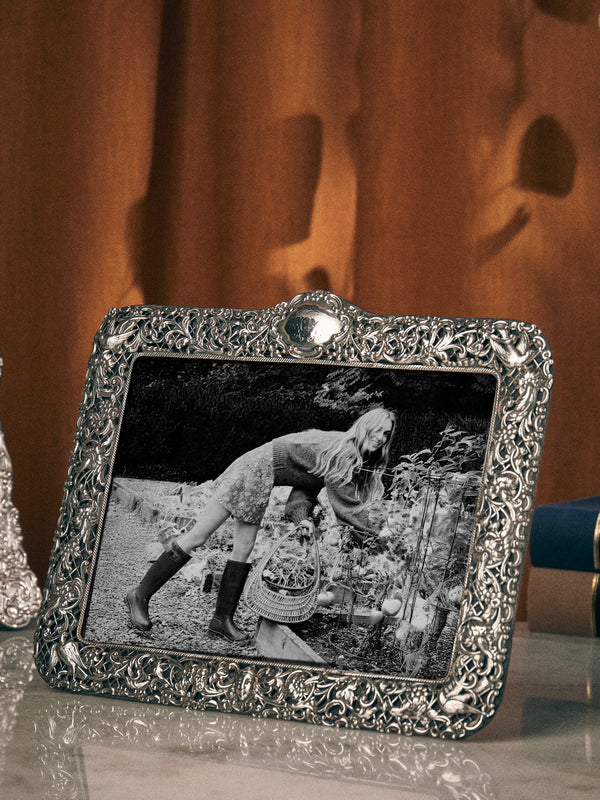 Antique and Vintage - 1900s Sterling Silver Photo Frame - Silver - ABASK