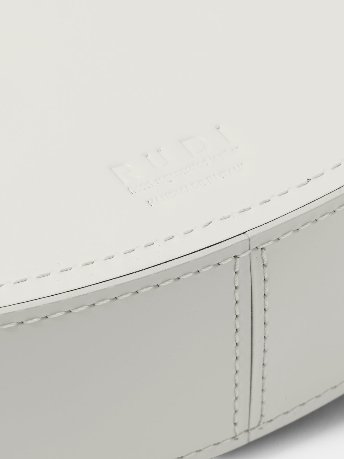 RUDI - Ginepro Leather Round Tray (16.5in/42.5cm) - White - ABASK
