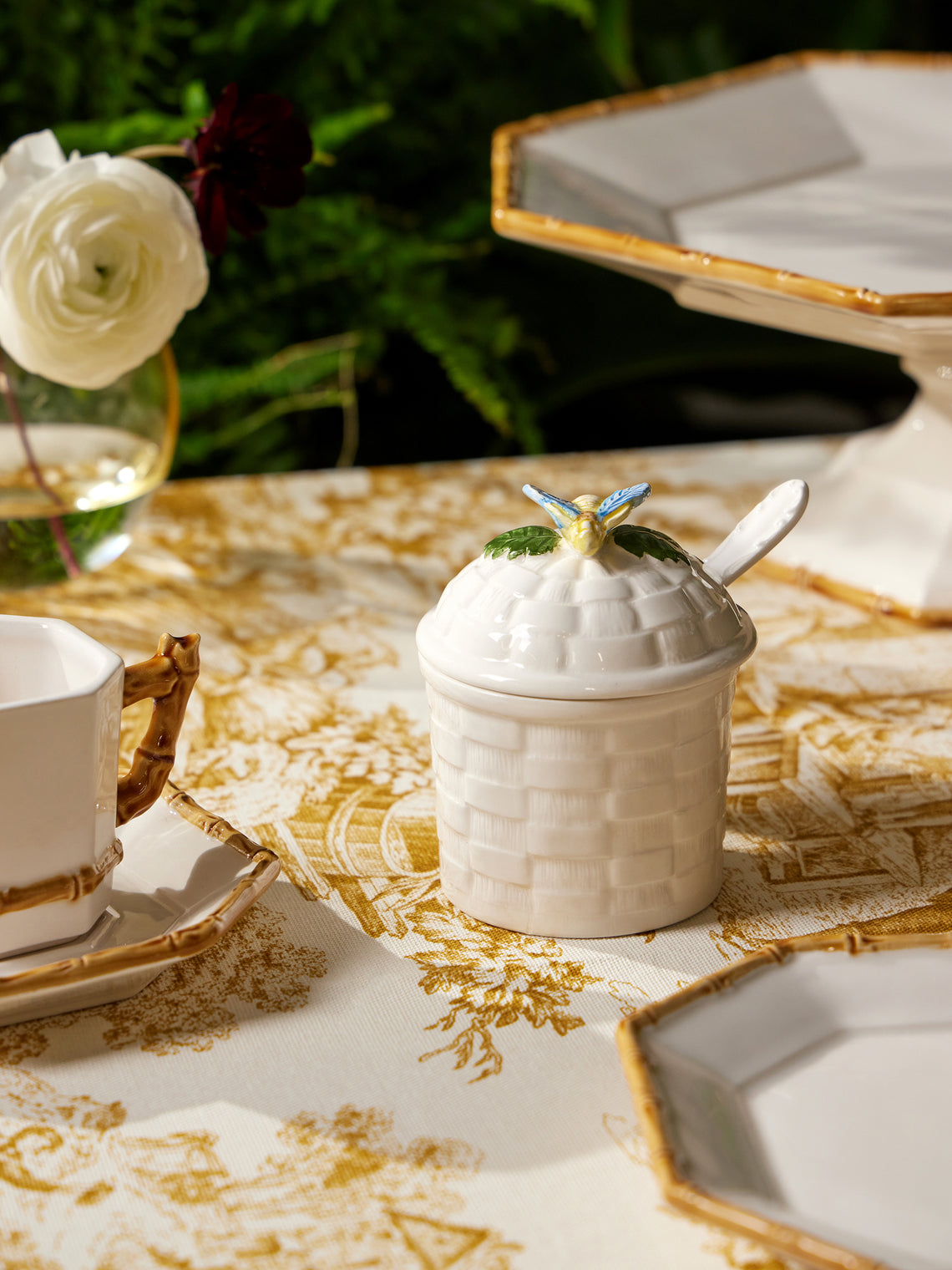 Verdolini - Hand-Painted Majolica Ceramic Jam and Honey Jars (Set of 4) - White - ABASK