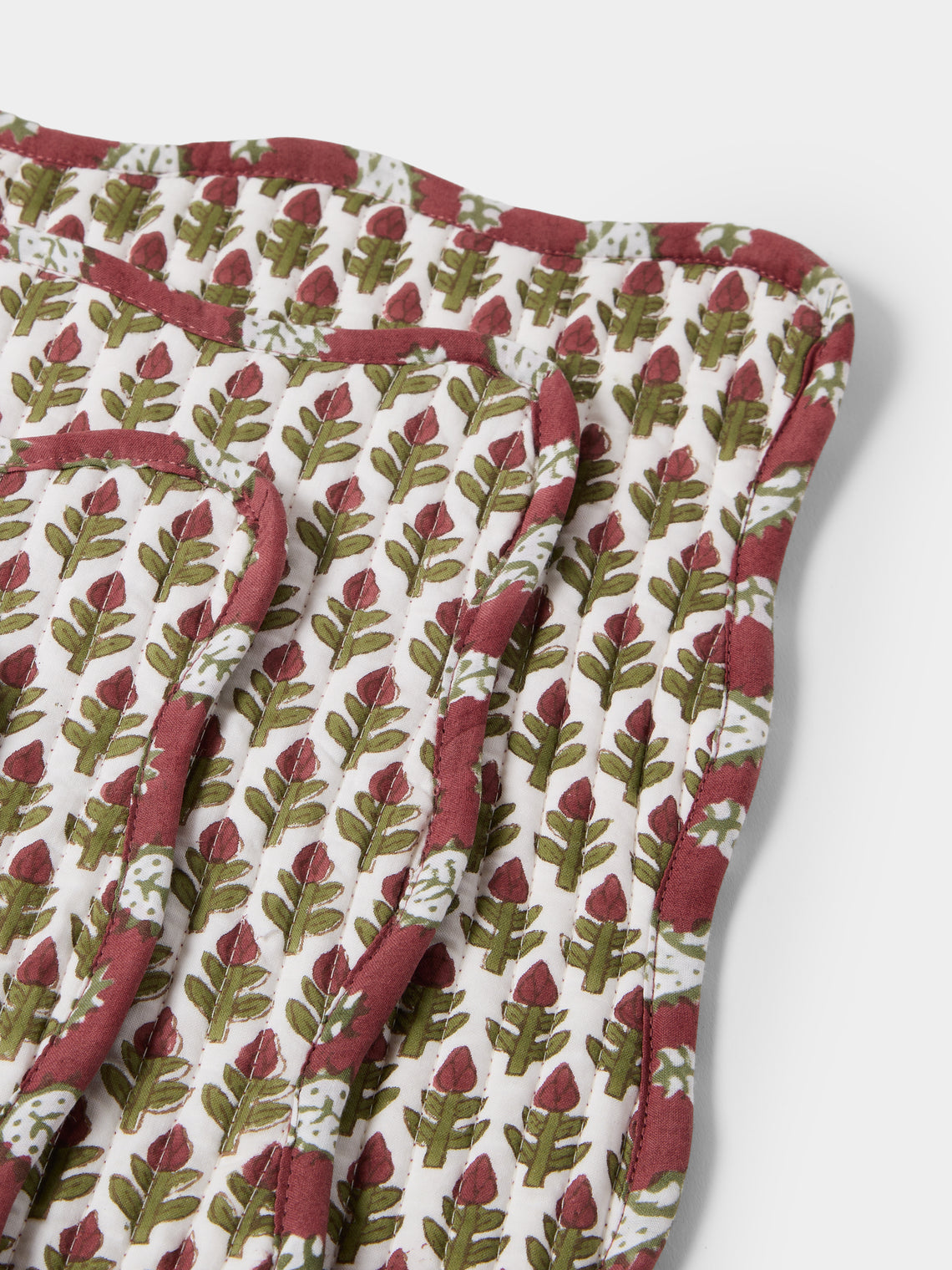 Chamois - Diamond & Fan Block-Printed Cotton Placemats (Set of 4) - Red - ABASK