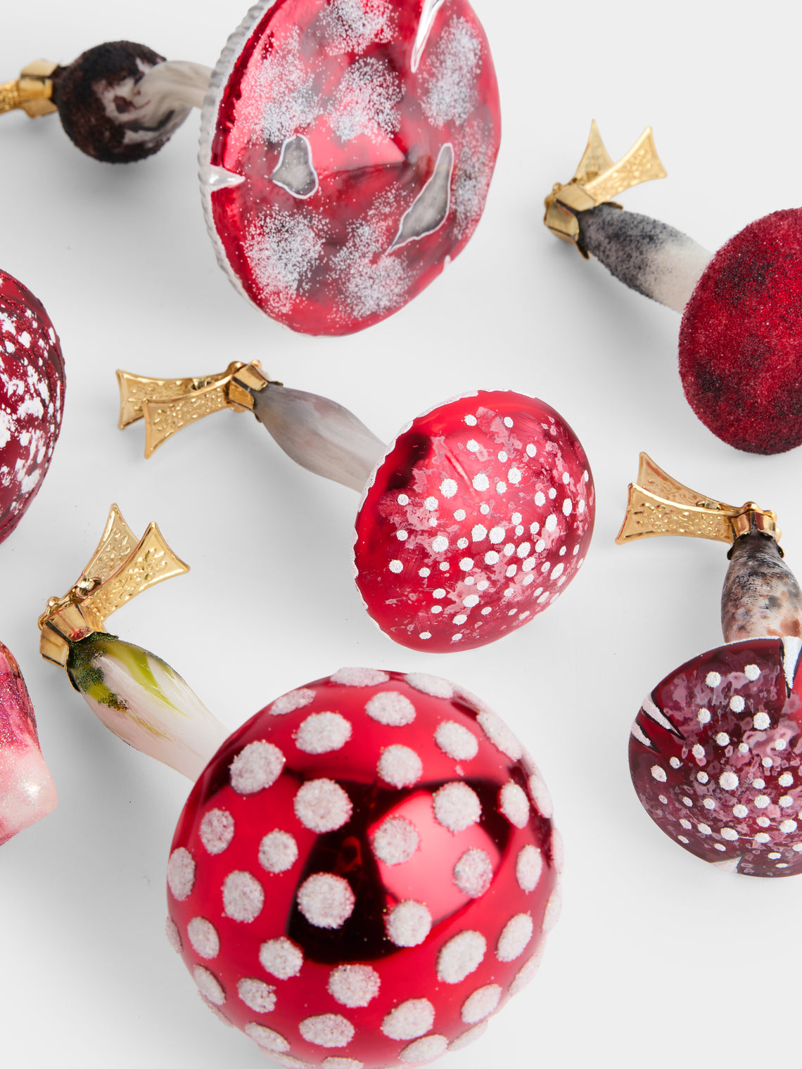 ABASK Decorations - Traditional Mushrooms Hand-Blown Glass Clip-On Tree Decorations (Set of 8) - Red - ABASK