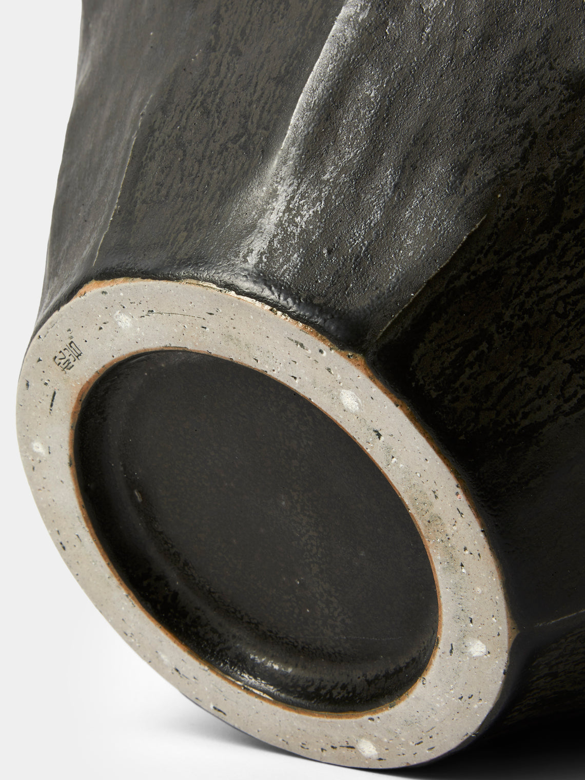 Lee Song-am - Black Clay Vase (13.5in/34cm) - Black - ABASK