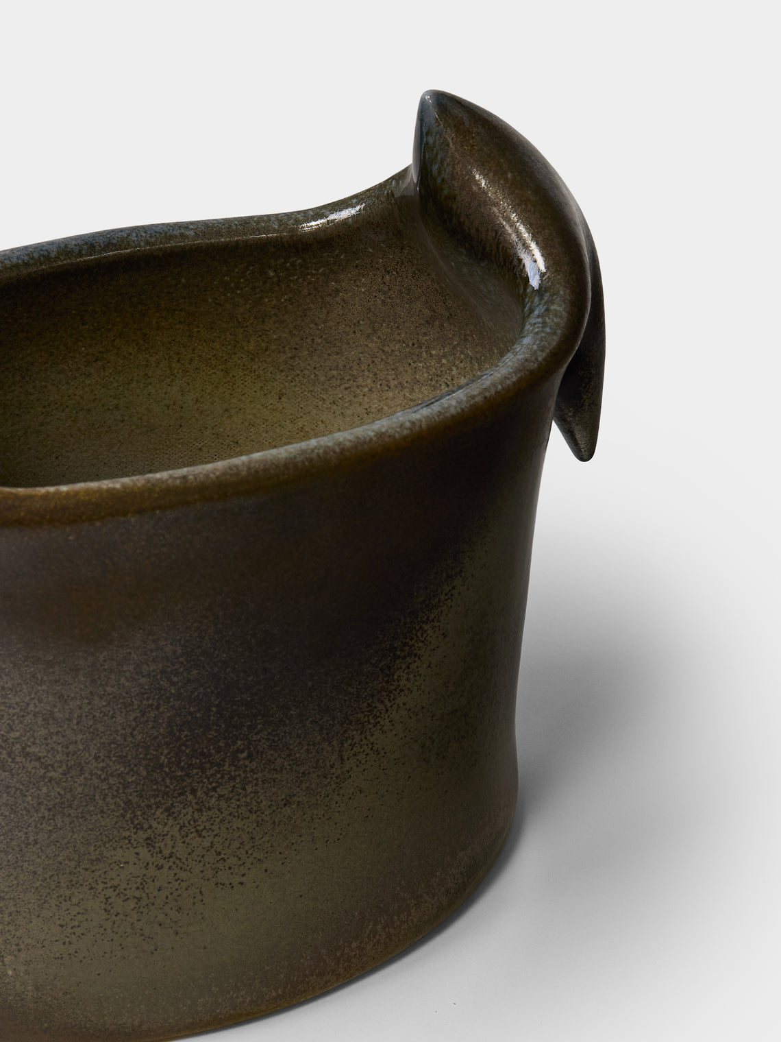 Ruth King - Spurs Hand-Built Ceramic Bowl - Black - ABASK