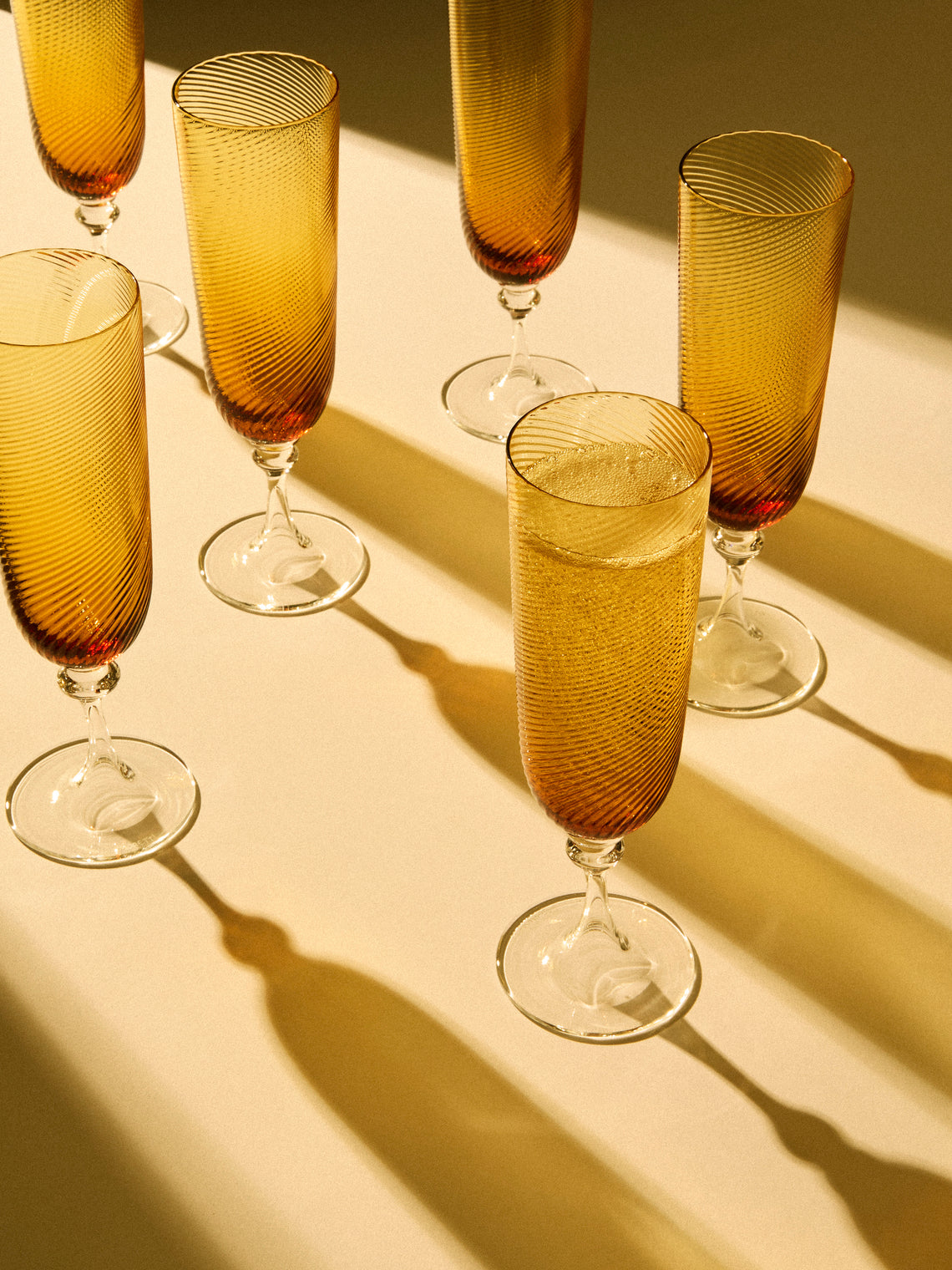 NasonMoretti - | Set of 6 | Twisted Soraya Hand-Blown Murano Glass Champagne Flutes - Yellow - ABASK