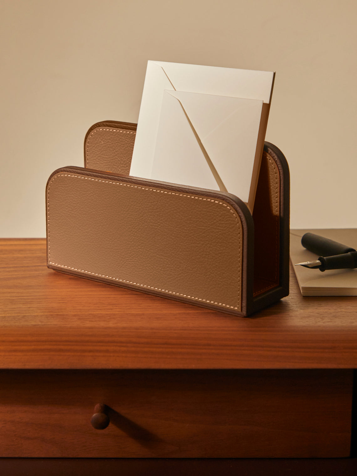 Giobagnara x Poltrona Frau - Leather Envelope Holder - Tan - ABASK