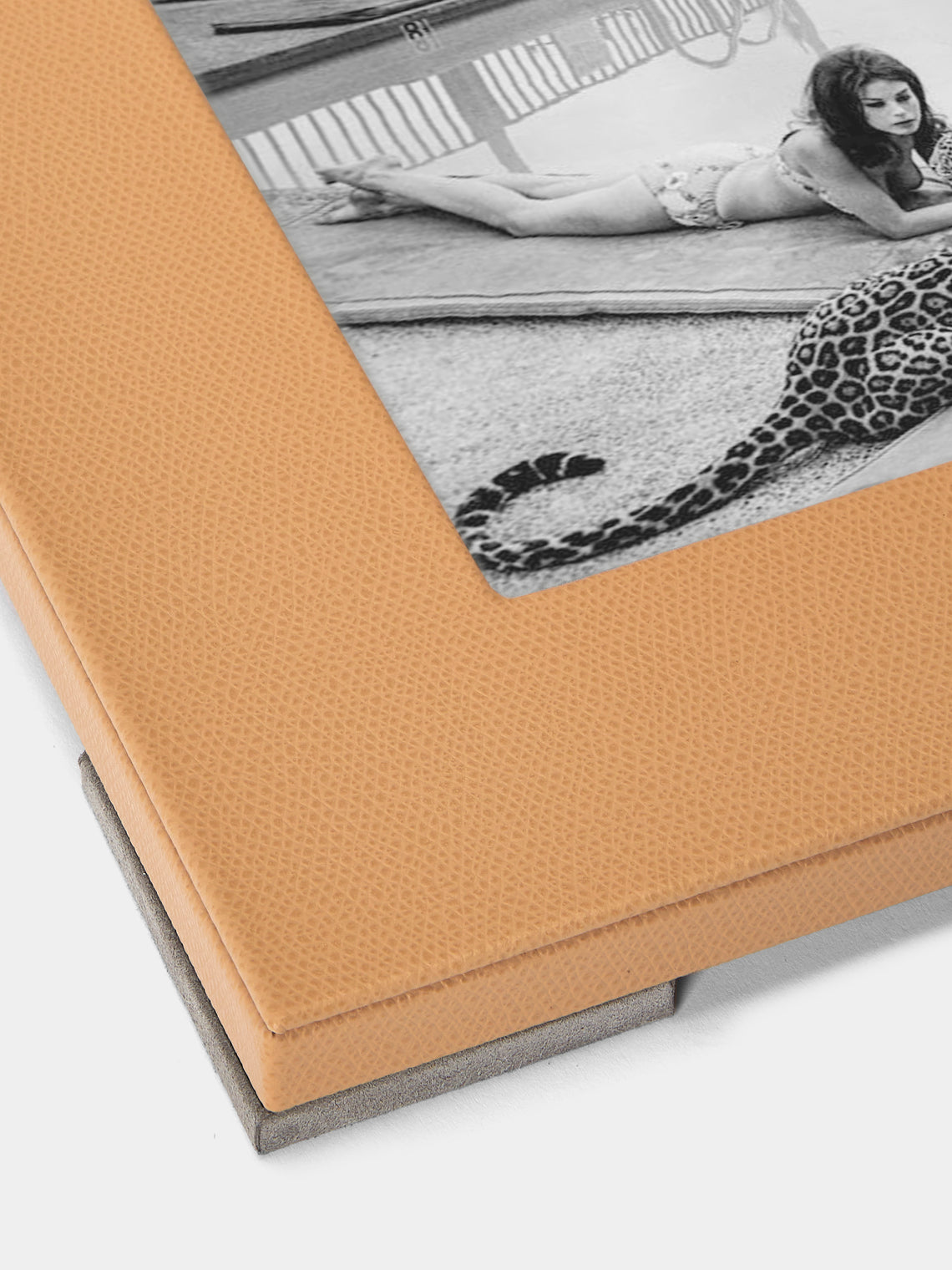 Pinetti - Leather Photo Frame (5x7”) - Beige - ABASK