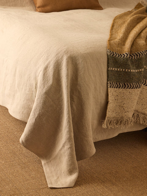 Libeco - Hudson Belgian Linen Blanket (130in/3.3m) - Beige - ABASK