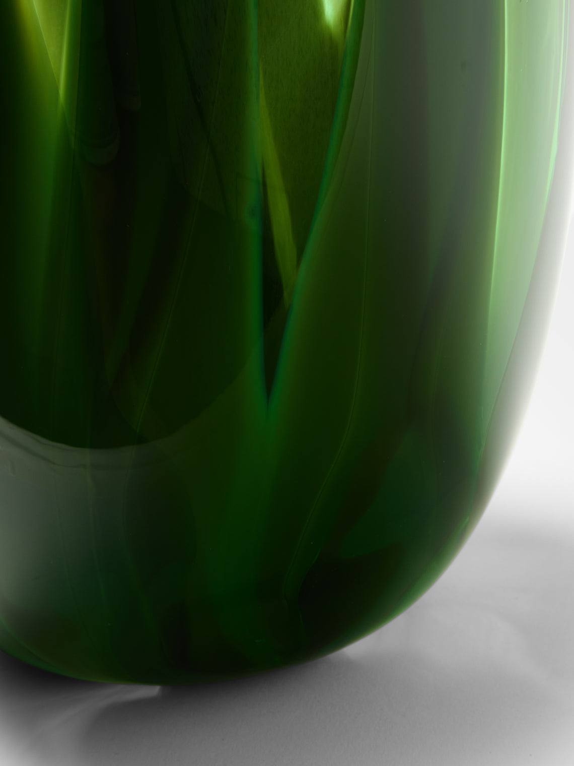 Moonarij - Oona Hand-Blown Glass Vase (15.5in/40cm) - Green - ABASK