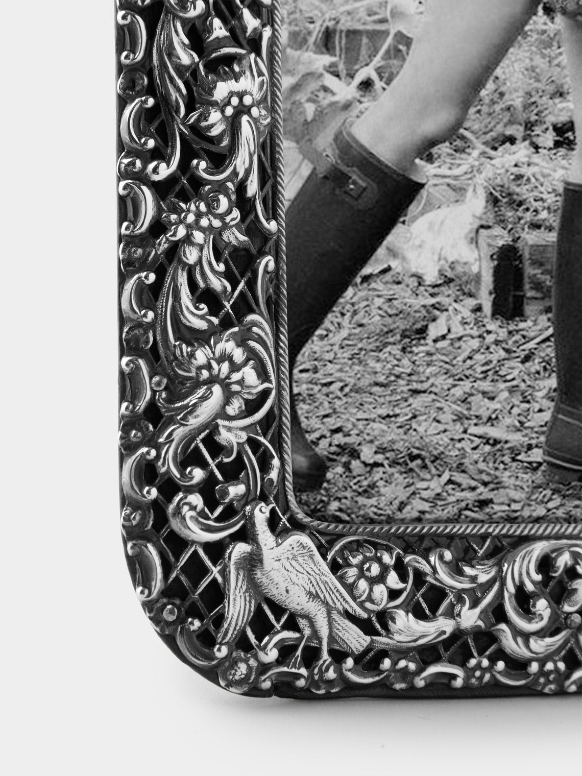 Antique and Vintage - 1900s Sterling Silver Photo Frame - Silver - ABASK