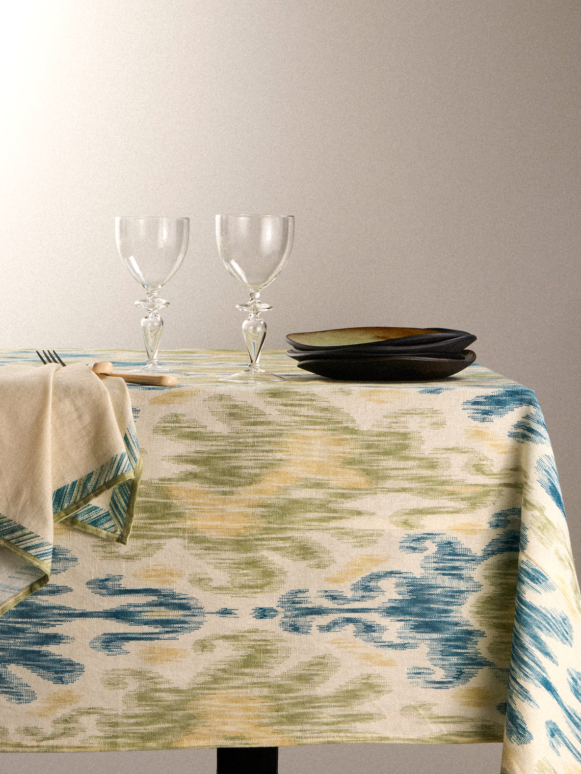 D'Ascoli - Amina Printed Linen Rectangular Tablecloth (110in/2.8m) - Blue - ABASK