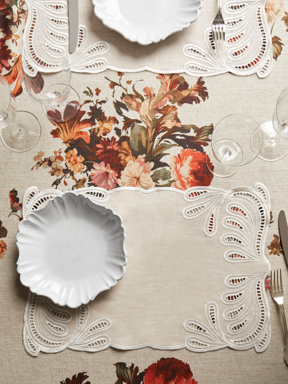 Borgo delle Tovaglie - Tecla Embroidered Linen Placemats (Set of 4) - Natural - ABASK