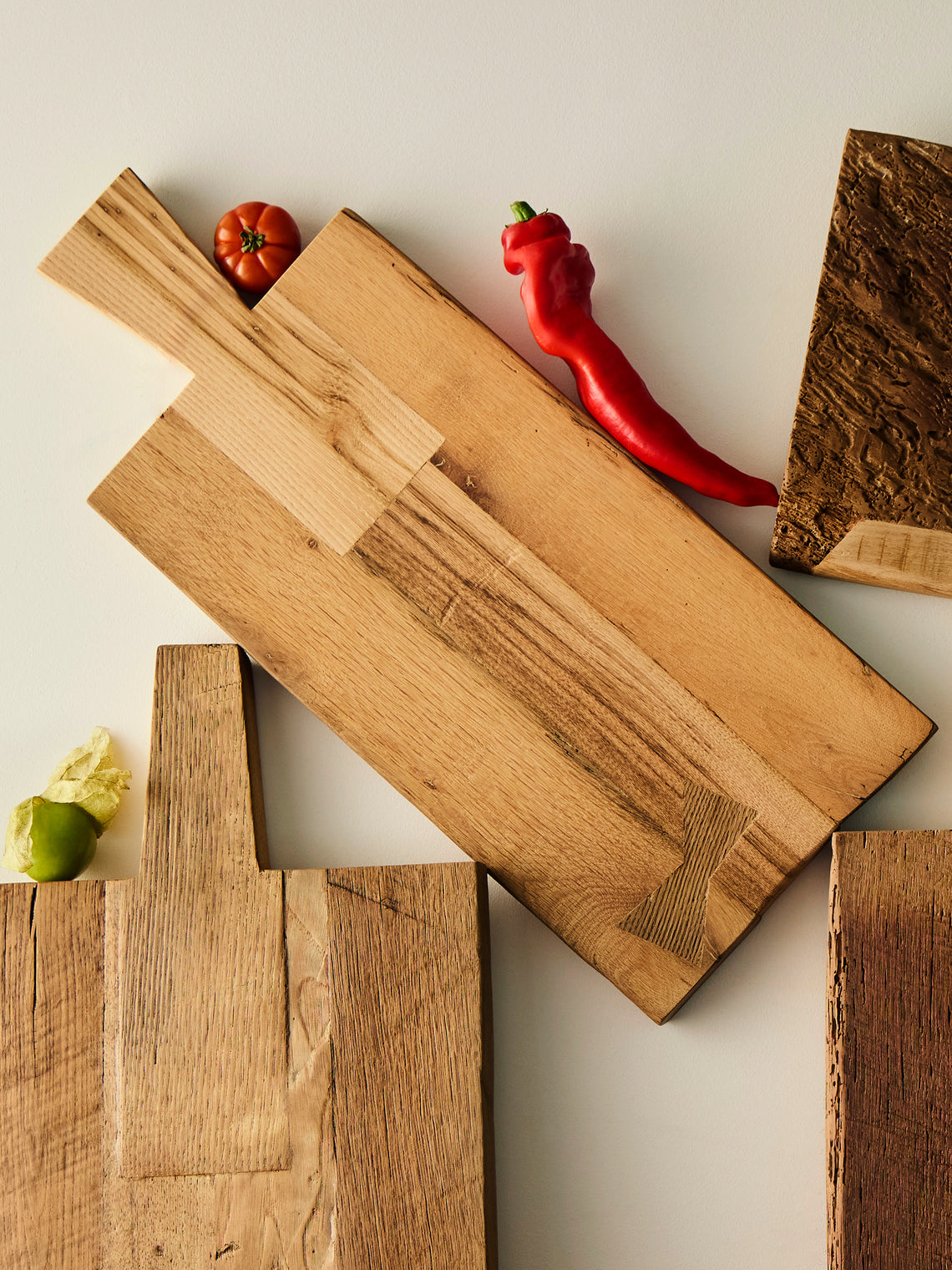 Art Brugi - Hand-Carved Antique Oak and Chestnut Serving Board - Brown - ABASK