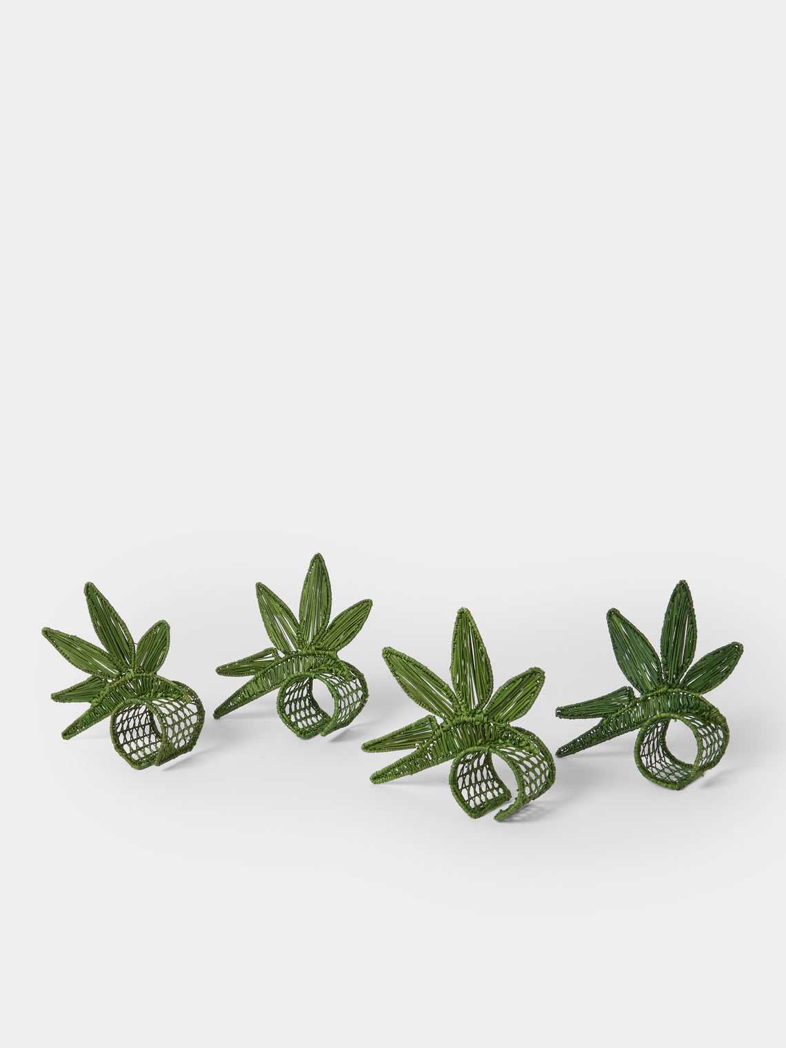 Artesanías del Atlántico - | Set of 4 | Paradise Handwoven Palm Napkin Rings - Green - ABASK
