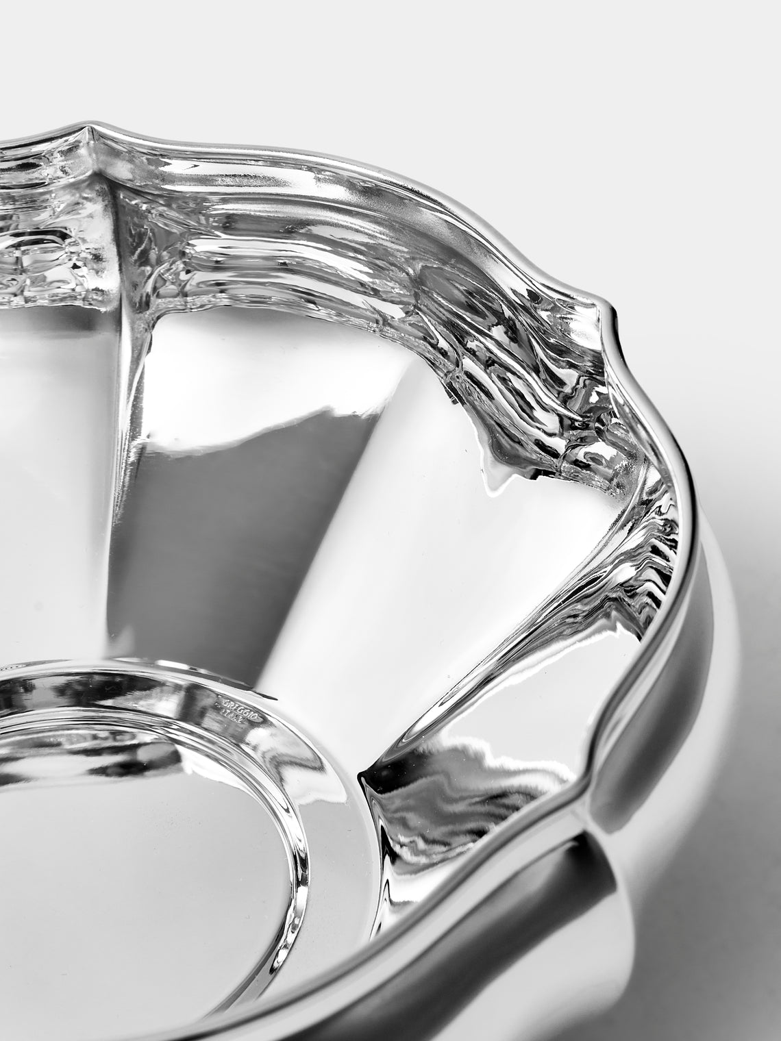 Greggio - 700 Silver-Plated Bowl (8in/21cm) - Silver - ABASK