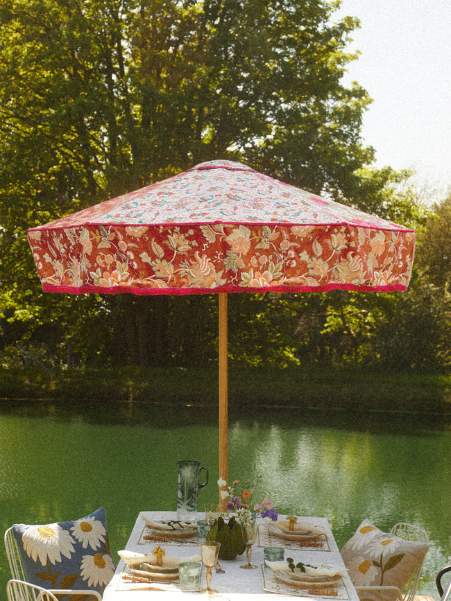 Sunbeam Jackie - Layla Vintage-Cotton Parasol (94.5in/2.4m) - Red - ABASK