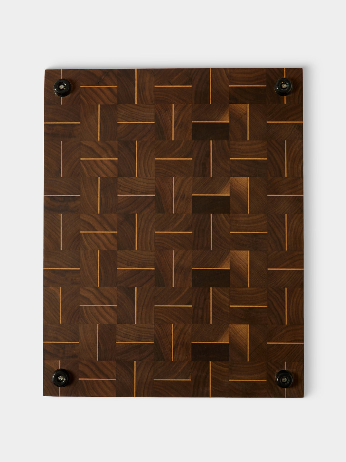 Linley - Zig Zag Walnut Chopping Board - Natural - ABASK
