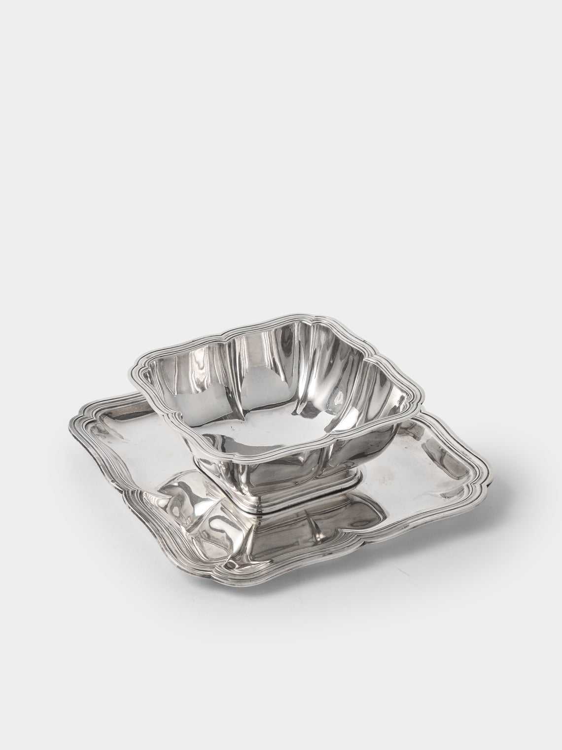 Antique and Vintage - 1920s Minerve Solid Silver Saucier with Platter - Silver - ABASK