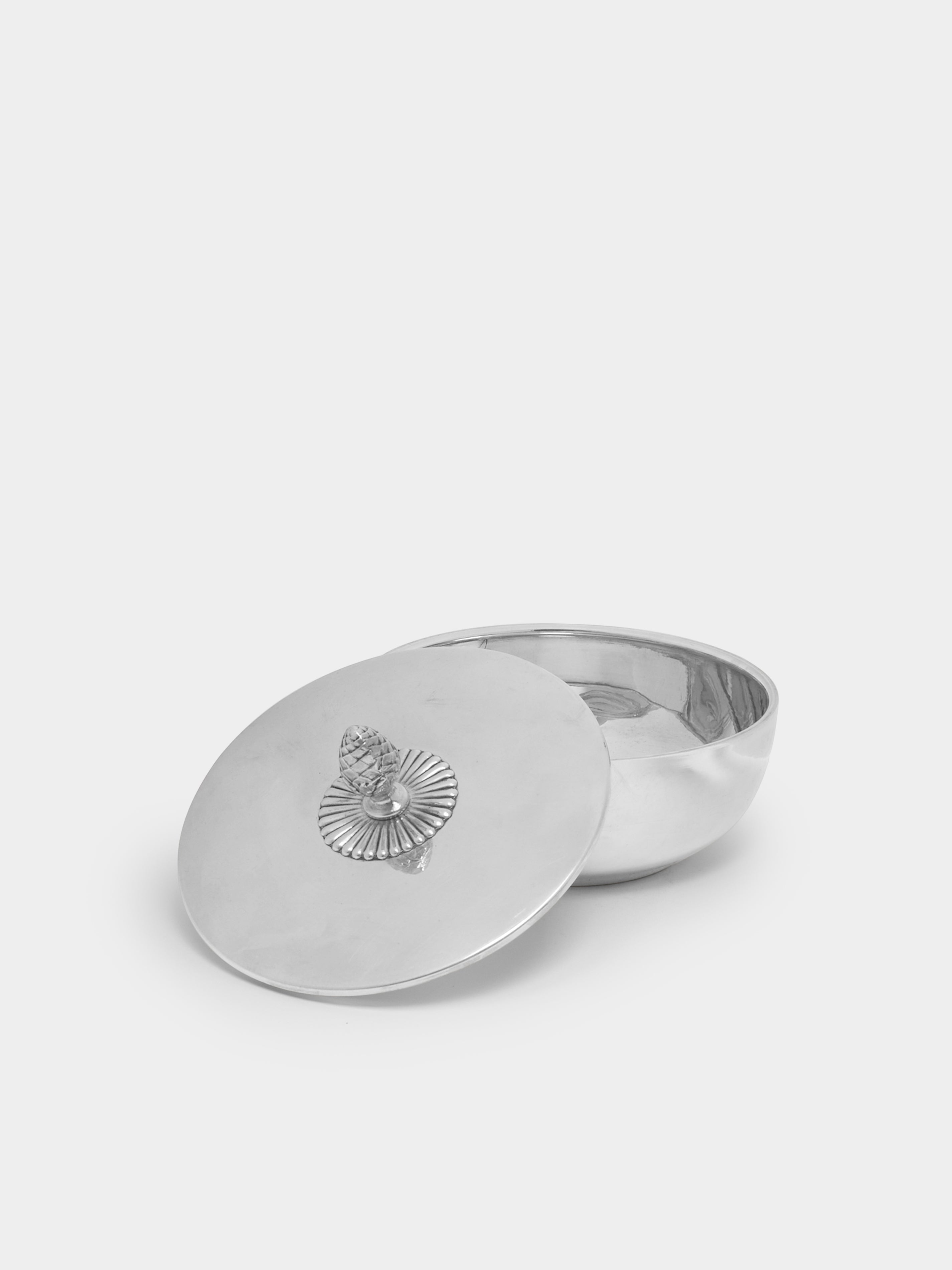 Pure Silver Round Box Silver 1950s Solid Silver Round Box by Antique and Vintage | ABASK