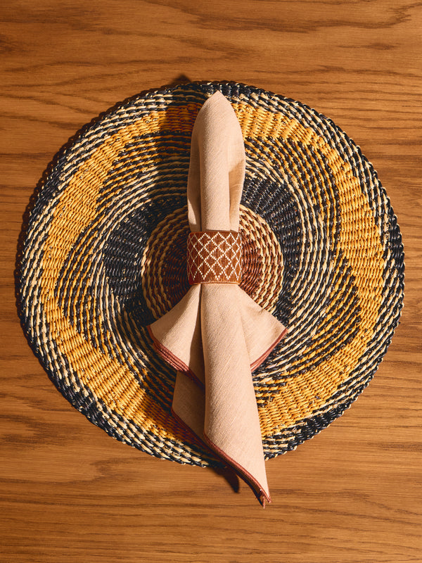 Baba Tree - Handwoven Elephant Glass Placemats (Set of 4) - Black - ABASK