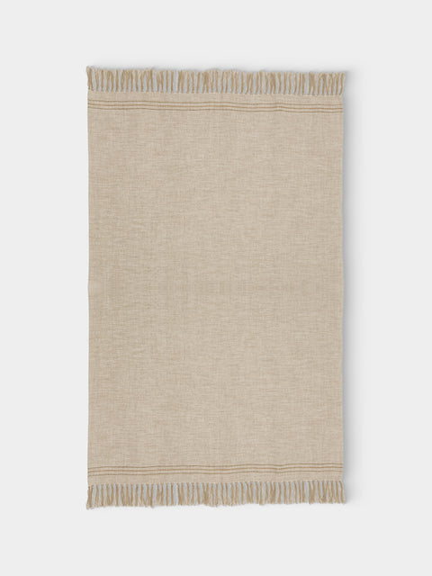 de Le Cuona - Hoxton Linen Fringed and Leather-Detail Throw (94.5in/2.4m) - Cream - ABASK
