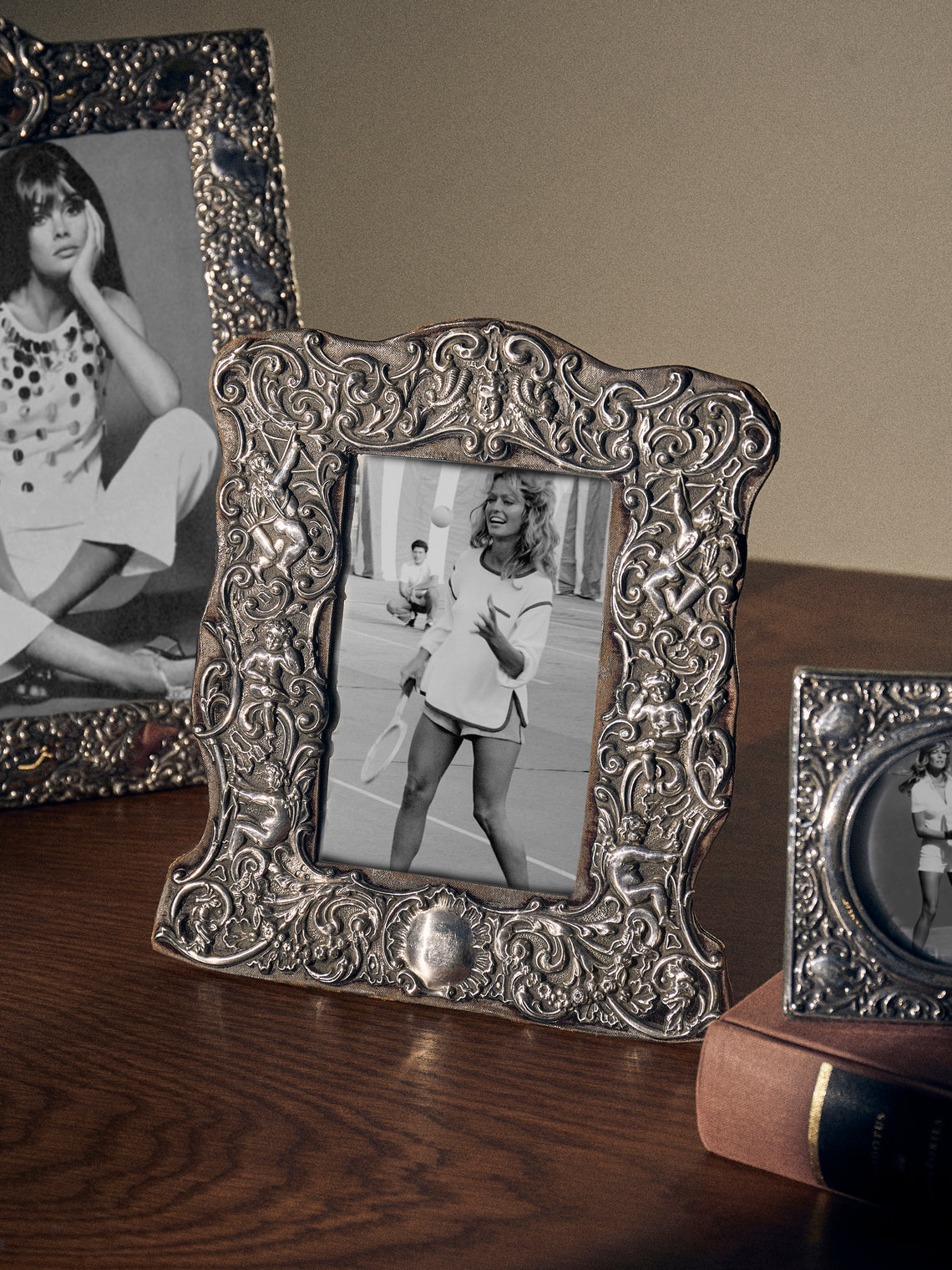 Antique and Vintage - 1898 British Chester Sterling Silver Photo Frame (4x6") - Silver - ABASK