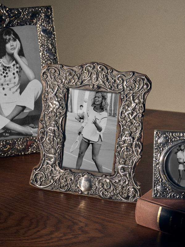 Antique and Vintage - 1898 British Chester Sterling Silver Photo Frame (4x6") - Silver - ABASK