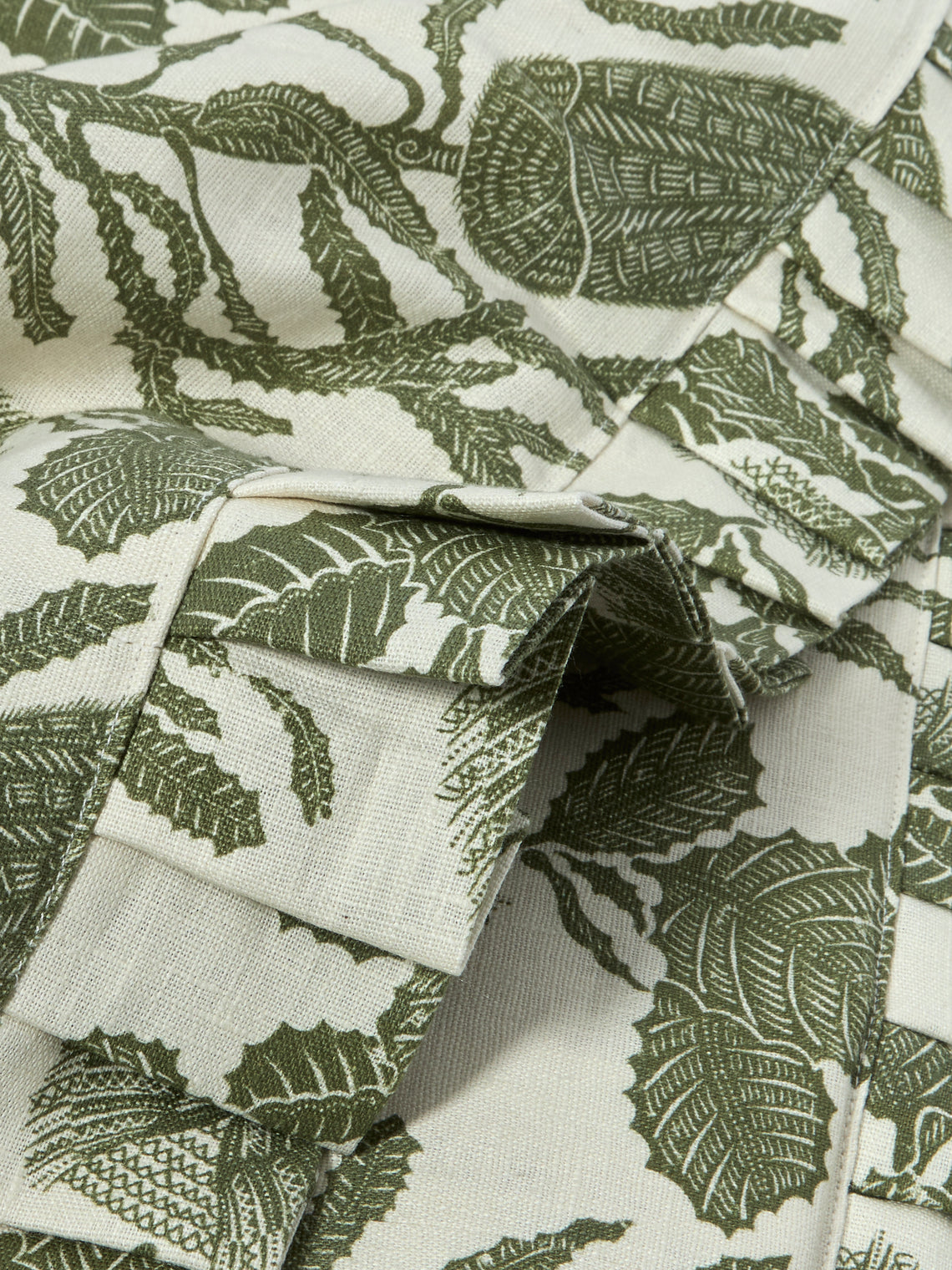 Volga Linen - Cape Botanical Linen Quilt (79in/2m) - Multiple - ABASK