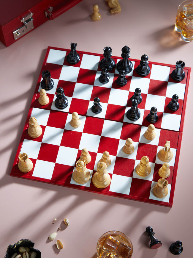 Asprey - Hanover Saddle Hide Chess Set - Red - ABASK
