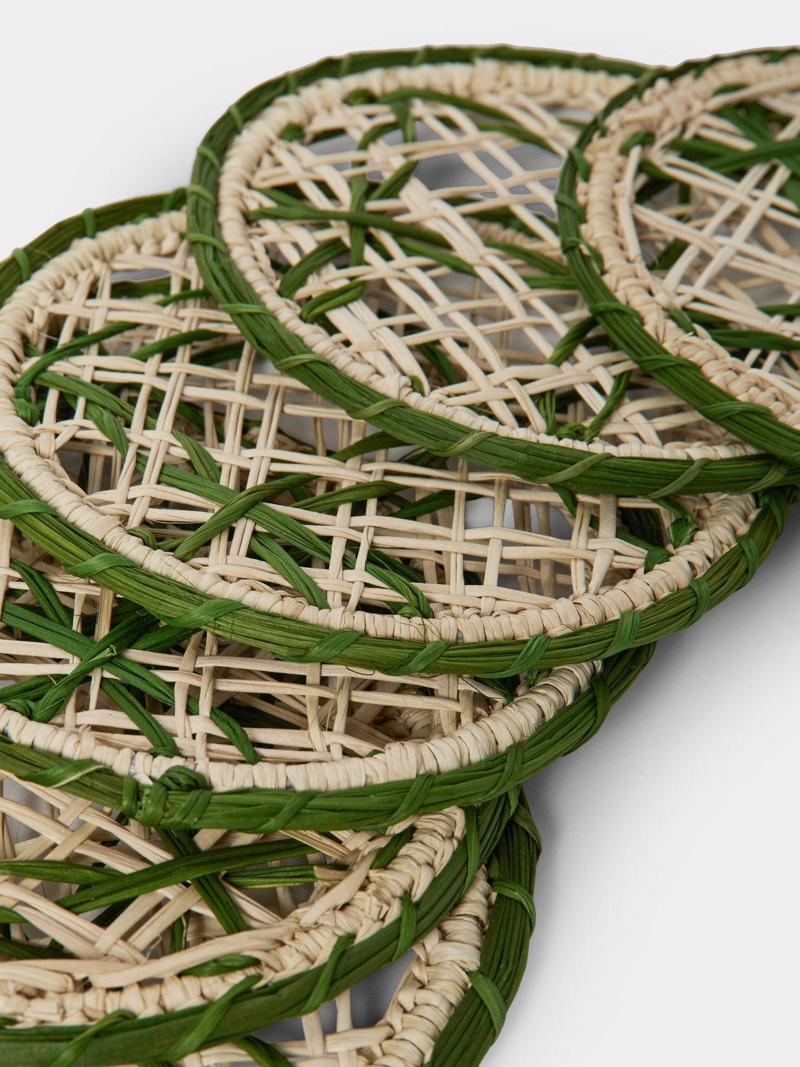 Artesanías del Atlántico - | Set of 6 | Panal Handwoven Palm Coasters - Green - ABASK