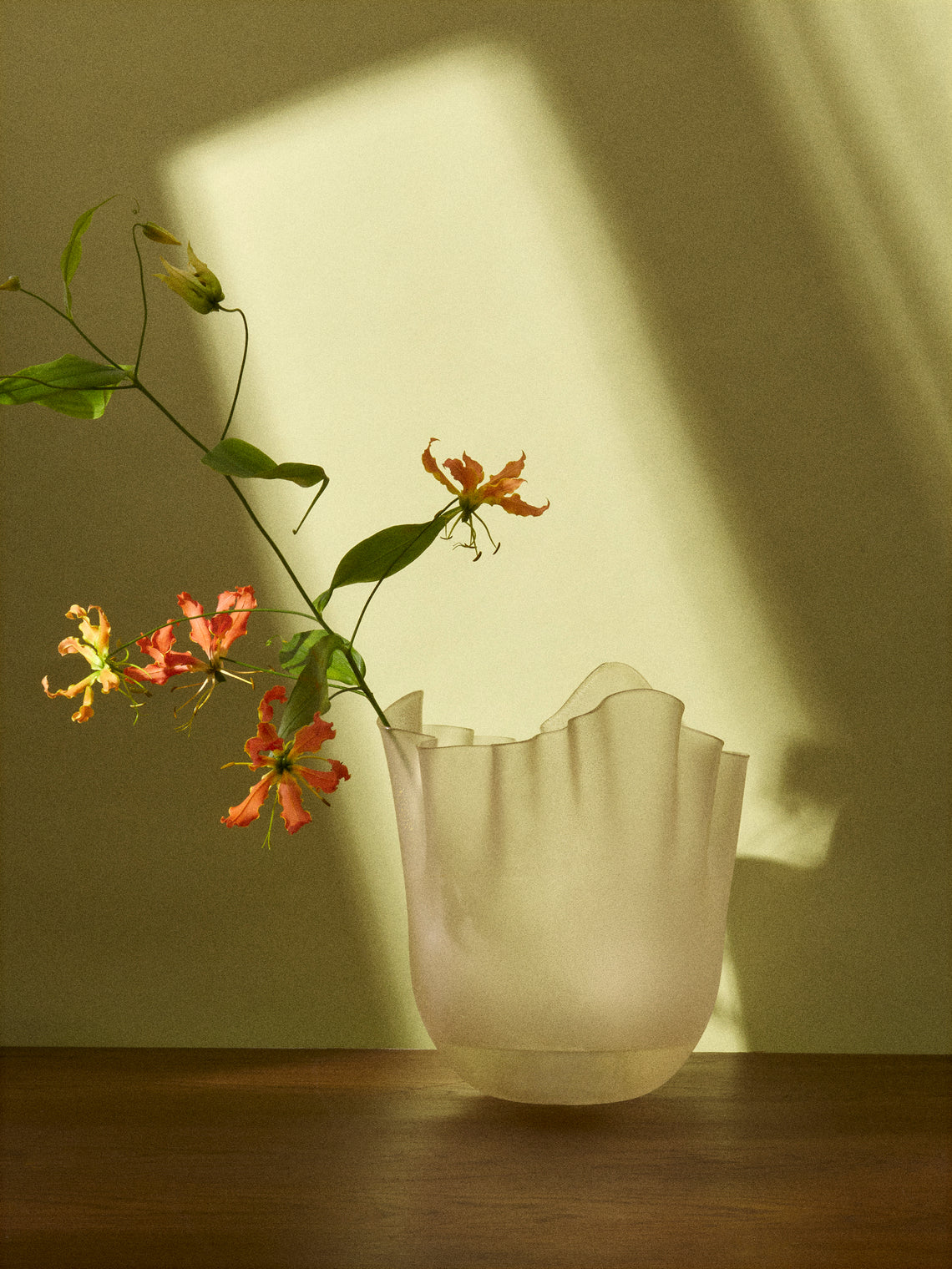 Venini - Fazzoletto Hand-Blown Murano Glass Vase (12in/30.5cm) - Yellow - ABASK