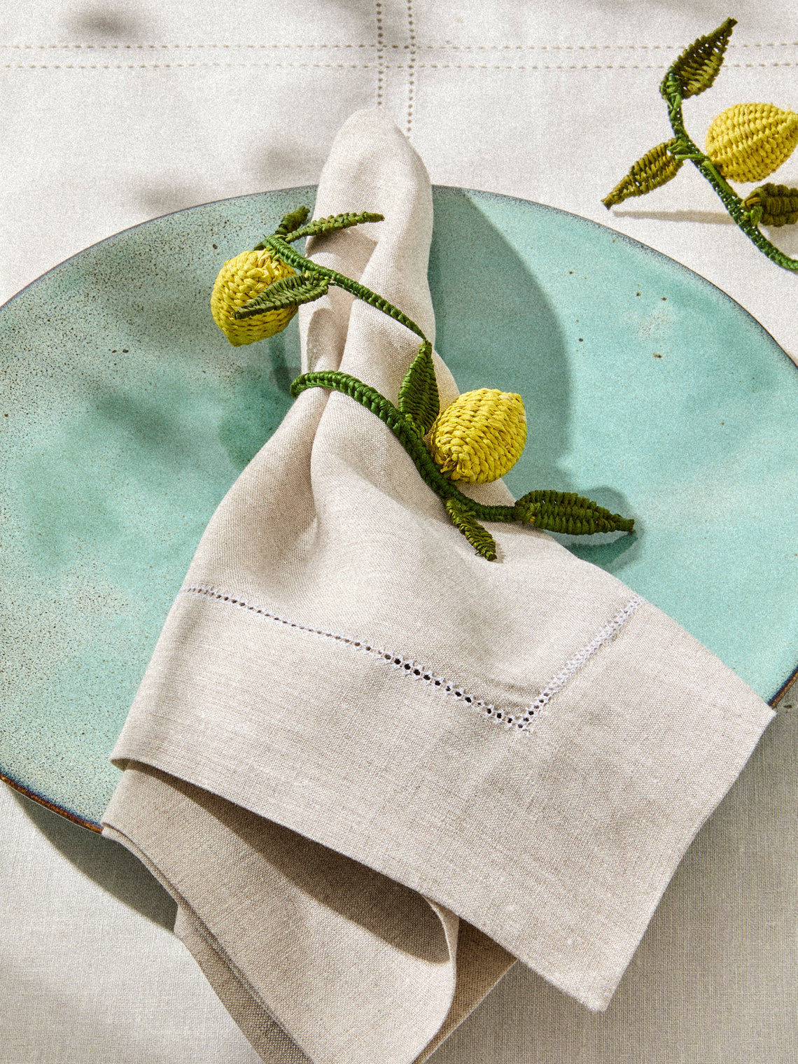 Artesanías del Atlántico - | Set of 4 | Lemons Handwoven Palm Napkin Rings - Yellow - ABASK
