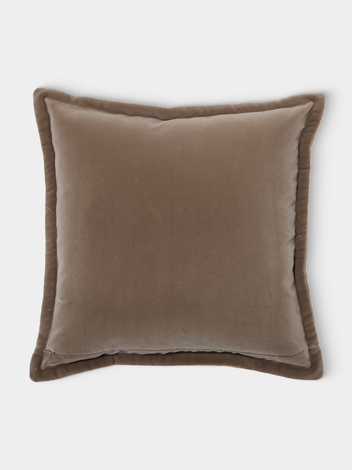 de Le Cuona - Vienna Velvet Sofa Cushion (21.5in/55cm) - Brown - ABASK