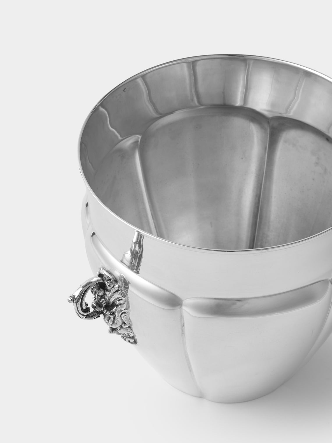 Antique and Vintage - 1950s Silver-Plated Champagne Bucket - Silver - ABASK