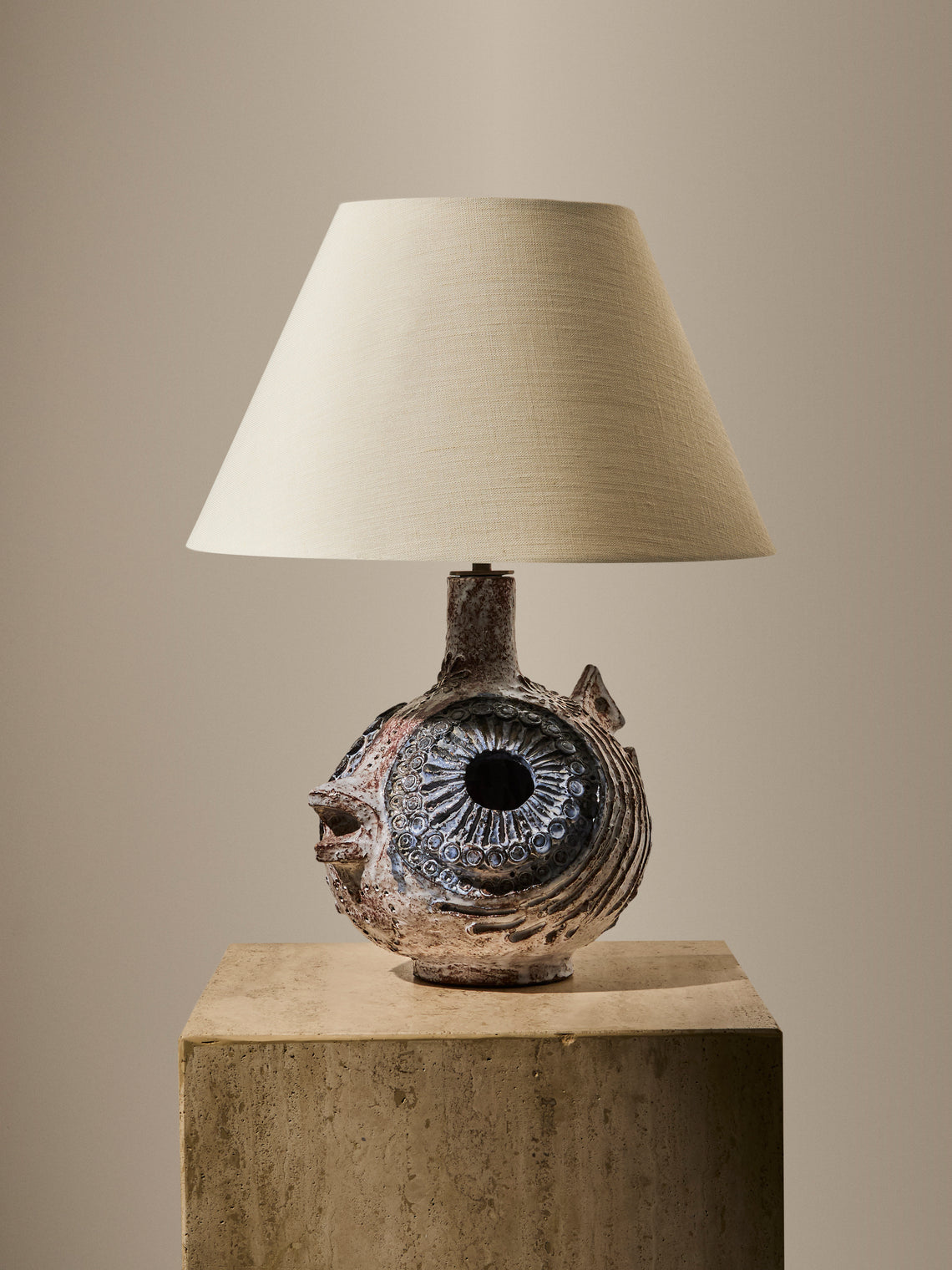 Antique and Vintage - 1970s Fish Ceramic Table Lamp - Gray - ABASK