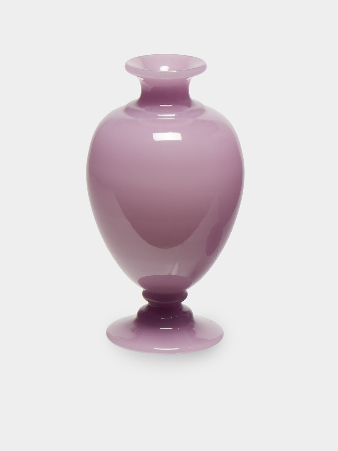 Antique and Vintage - 1900s Baccarat Crystal Vases – 7in/17.5cm (Set of 2) - Purple - ABASK