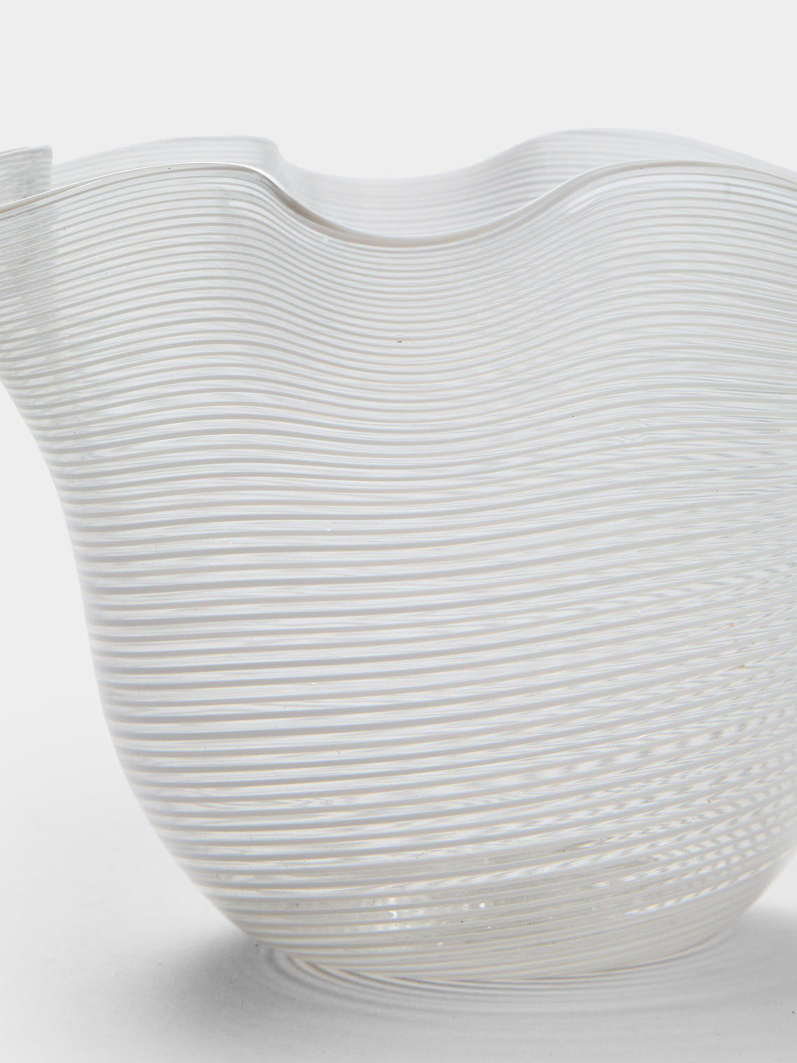 Antique and Vintage - 1983 Zanellato/Bortotto Filigrana Glass Vase (6.5in/17cm) - White - ABASK