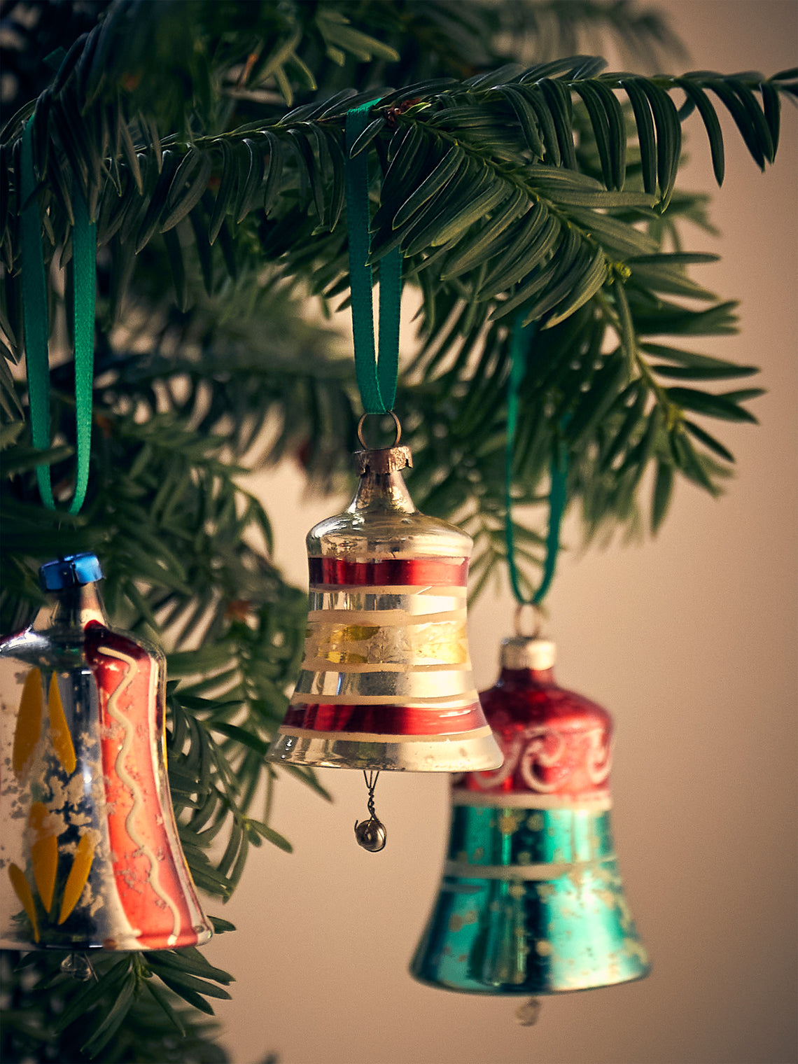 Antique and Vintage - Early-20th-Century Bells Glass Baubles (Set of 5) - Multiple - ABASK