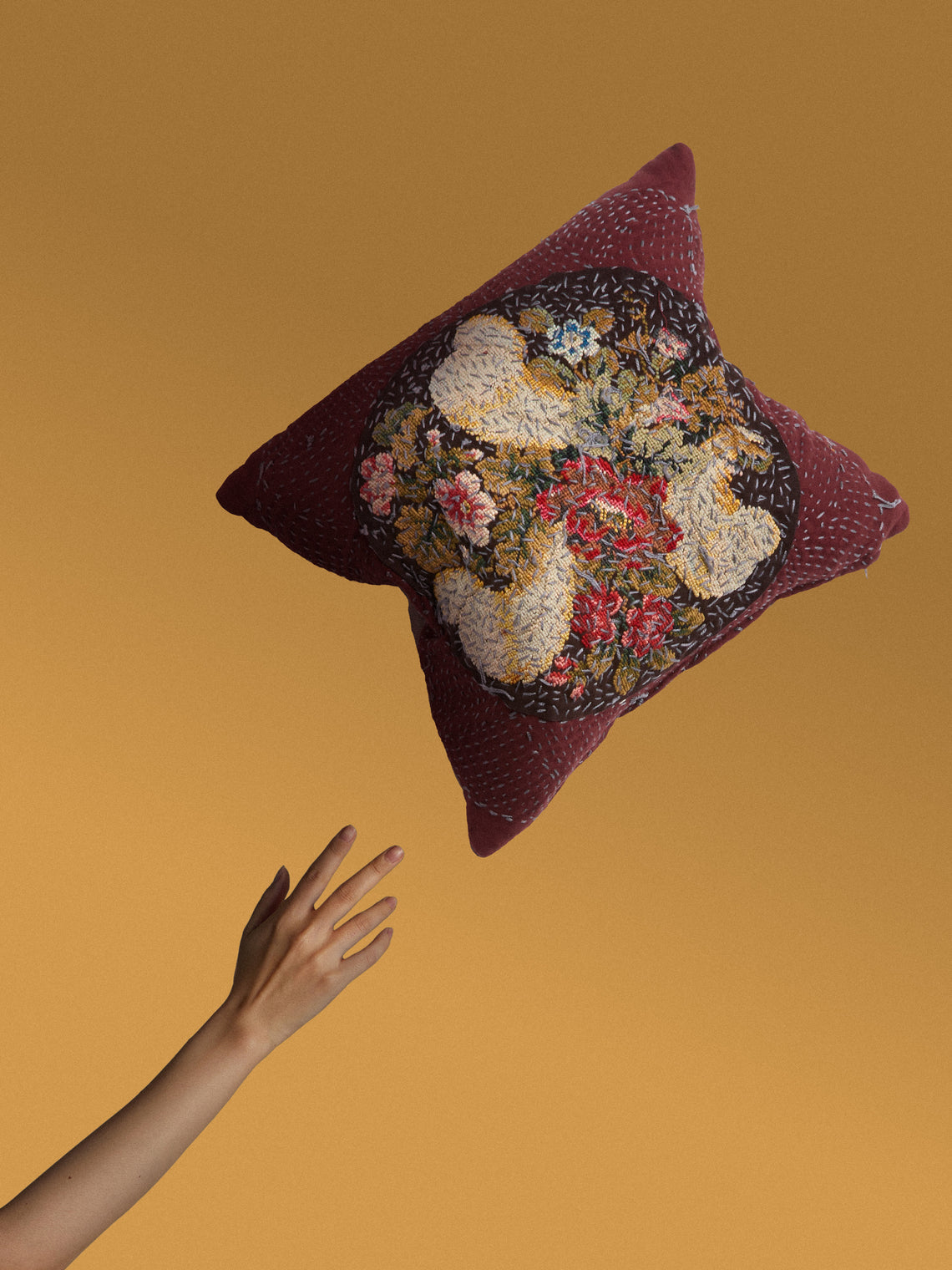 By Walid - 19th-Century French Crochet Cotton and Linen Cushion (12.5in/32cm) - Multiple - ABASK