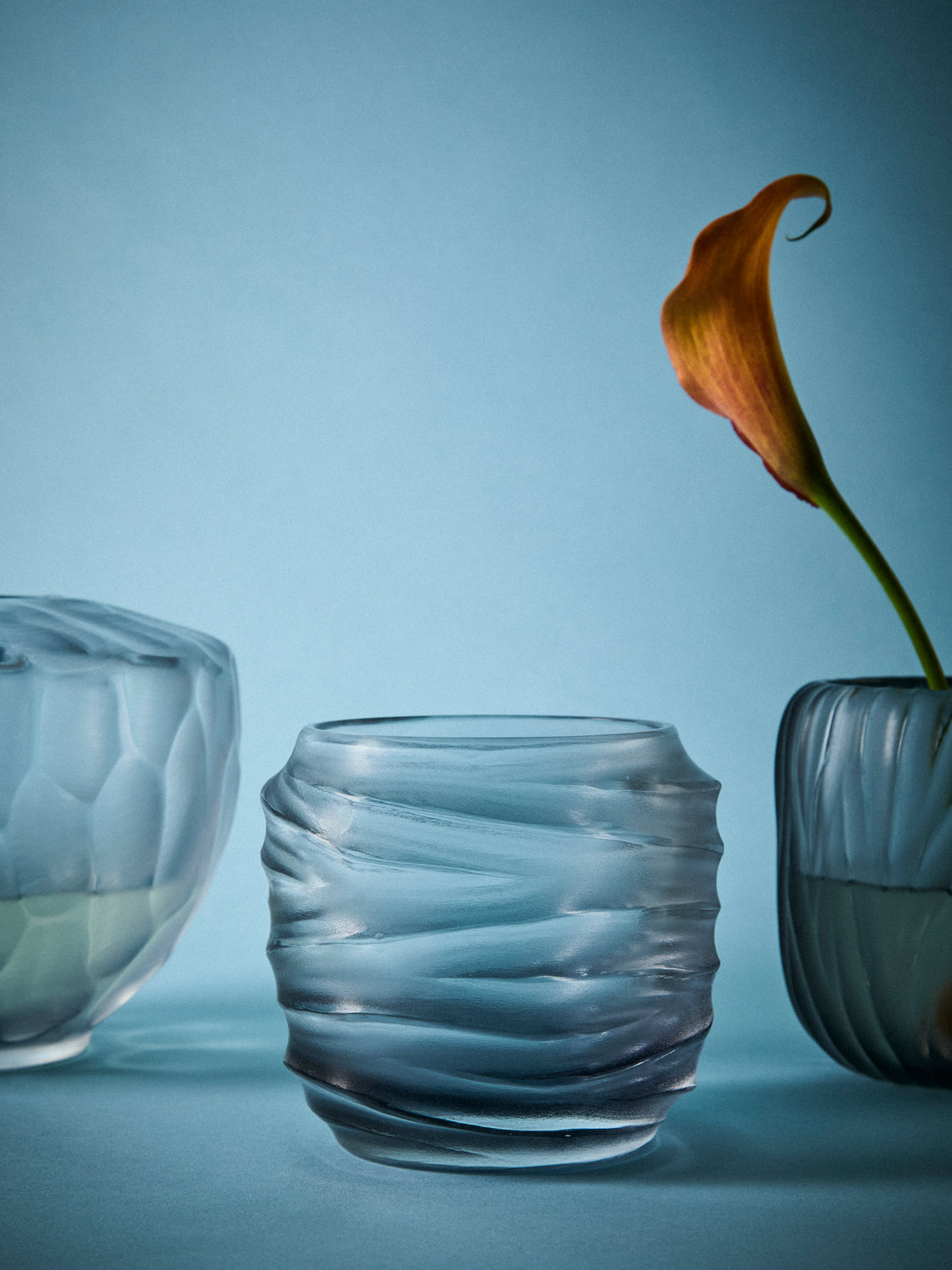 Micheluzzi Glass - Rullo Acciaio Onde Hand-Blown Murano Glass Vase (4.5in/12cm) - Gray - ABASK
