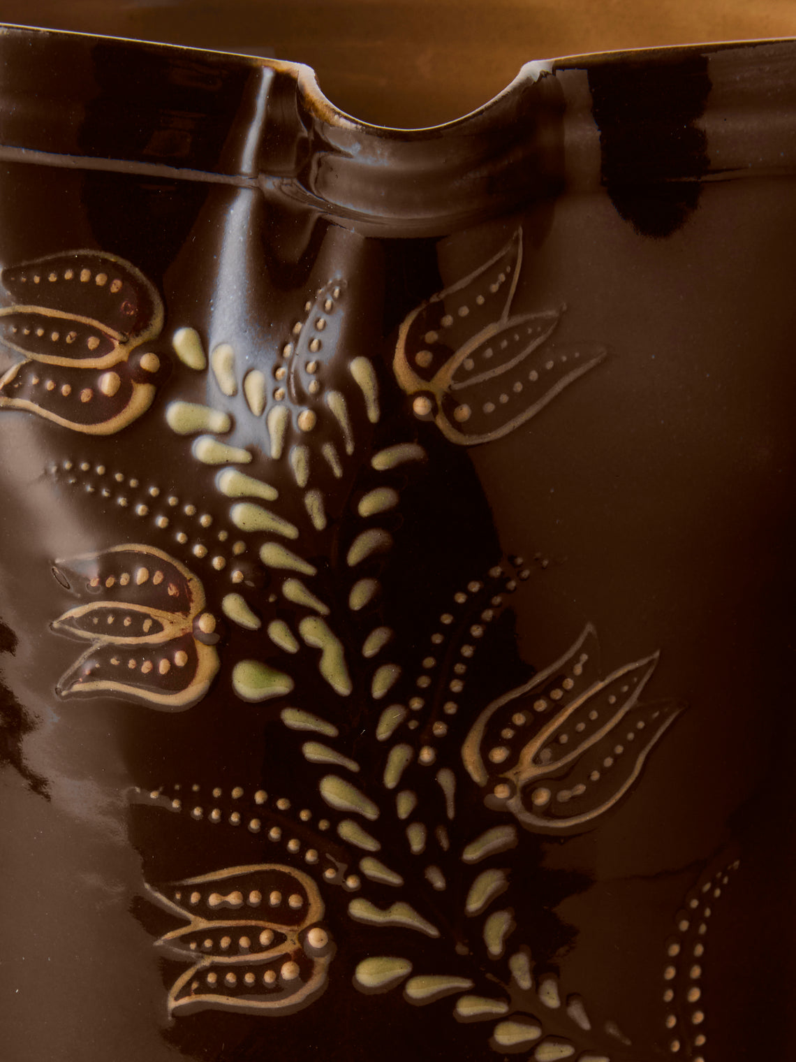 Poterie d’Évires - Flowers Hand-Painted Ceramic Straight-Edge Medium Jug - Dark Brown - ABASK