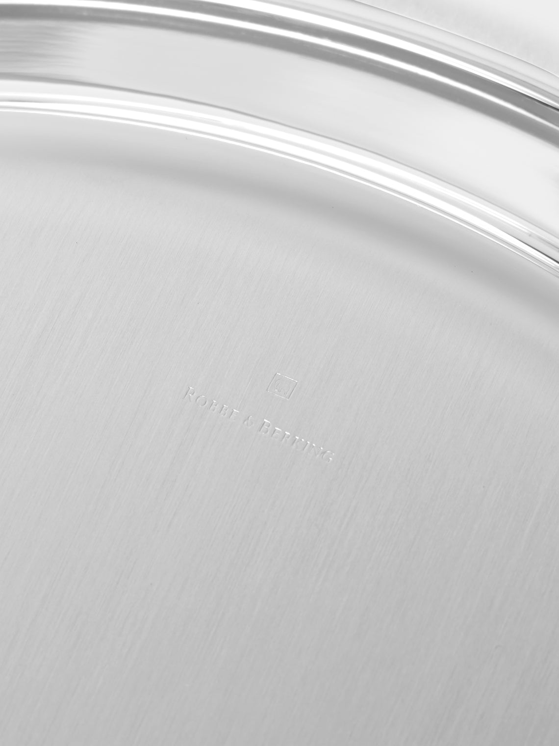 Robbe & Berking - Alta 90 Silver-Plated Round Service Tray (12.5in/32cm) - Silver - ABASK