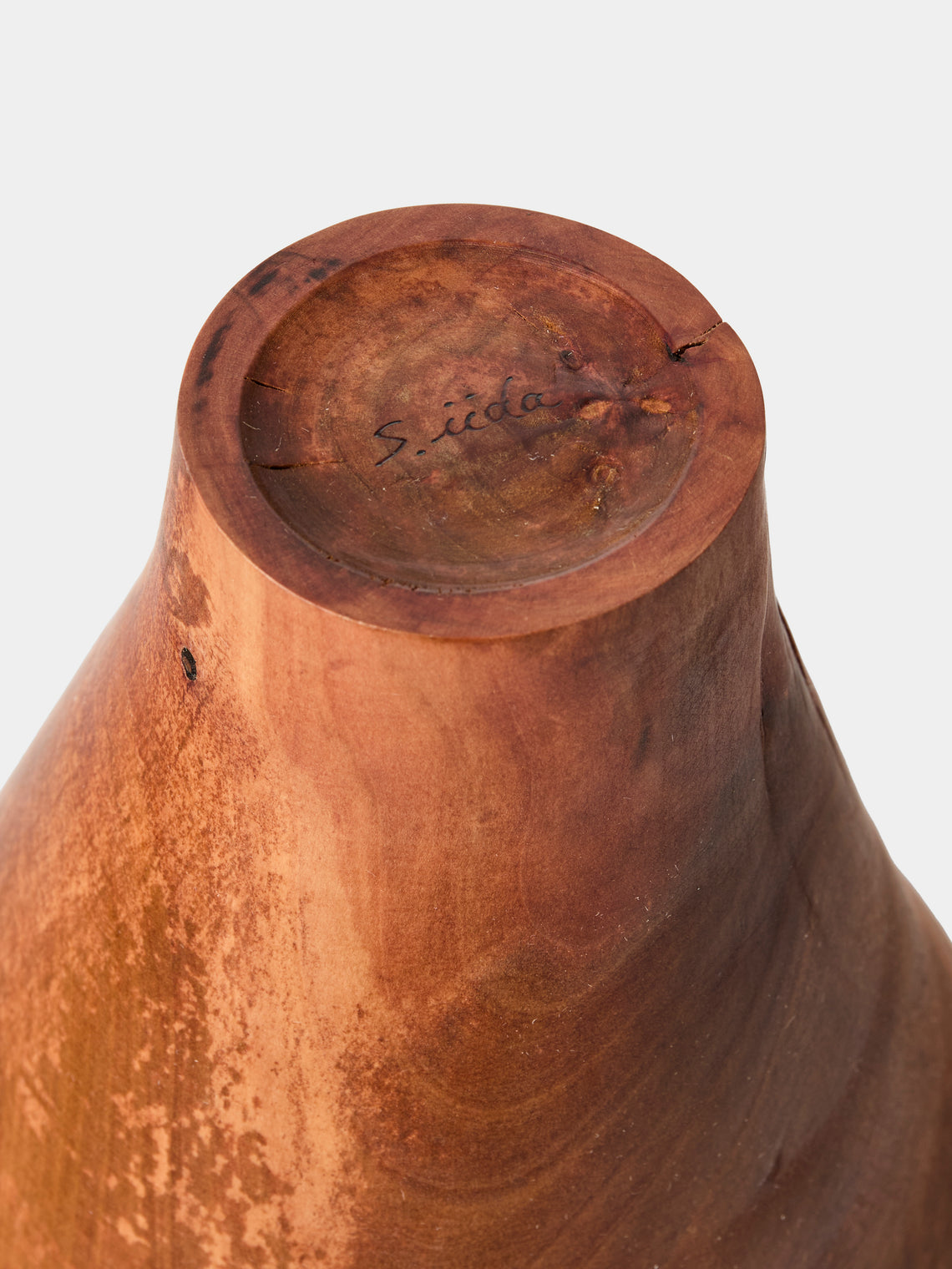 Iida Woodturning - Hand-Turned Bayberry Oil-Finish Vase (13in/33cm) - Brown - ABASK