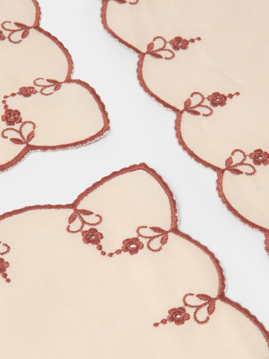 Borgo delle Tovaglie - Carlotta Embroidered Linen Napkins (Set of 4) - Ivory - ABASK