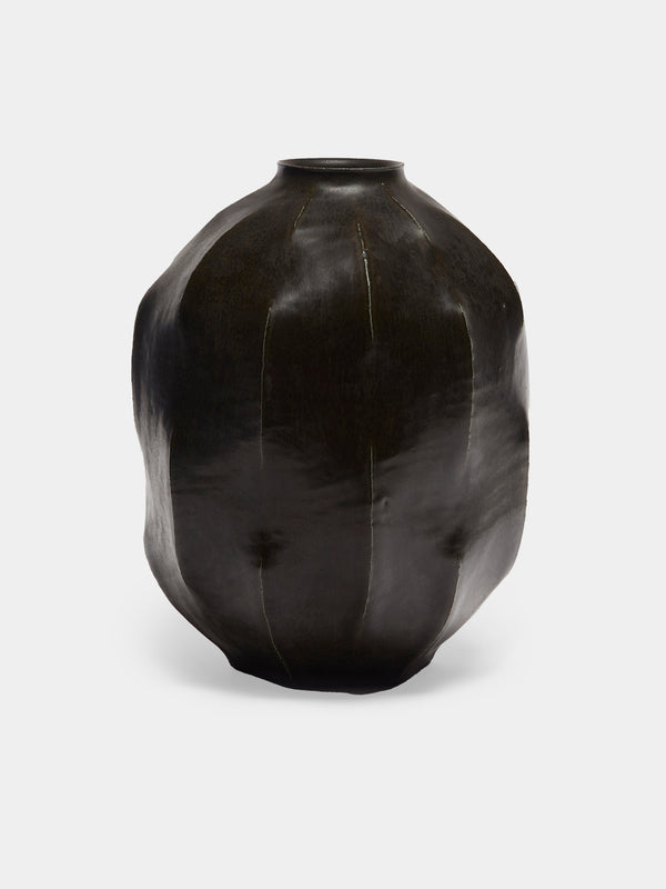 Lee Song-am - Hand-Thrown Stoneware Vase (11.5in/29cm) - Black - ABASK - 