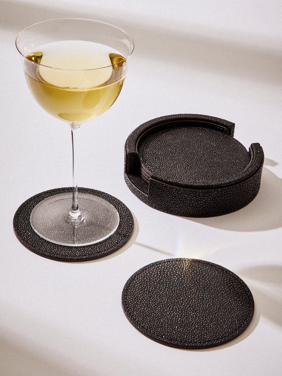 Pinetti - Leather Round Coasters (Set of 6) - Black - ABASK