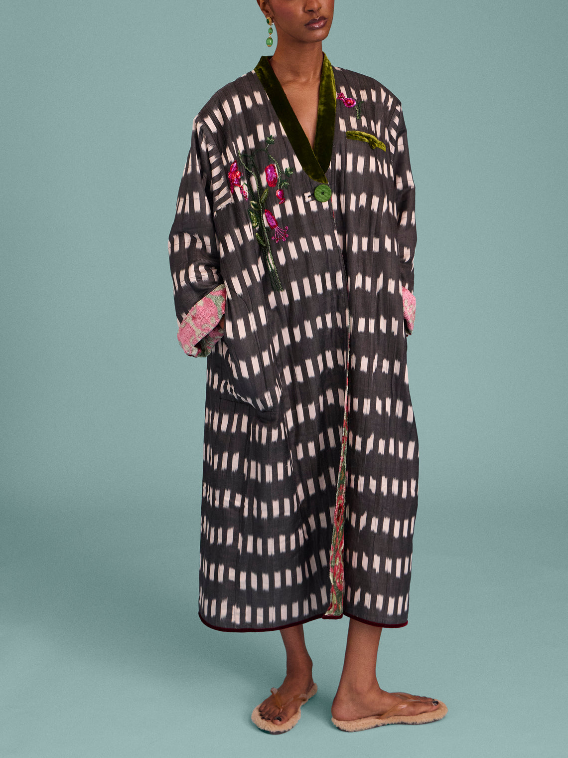 Nazzy Beglari - Hand-Loomed Ikat Velvet Reversible Robe | One Size - Multiple - ABASK