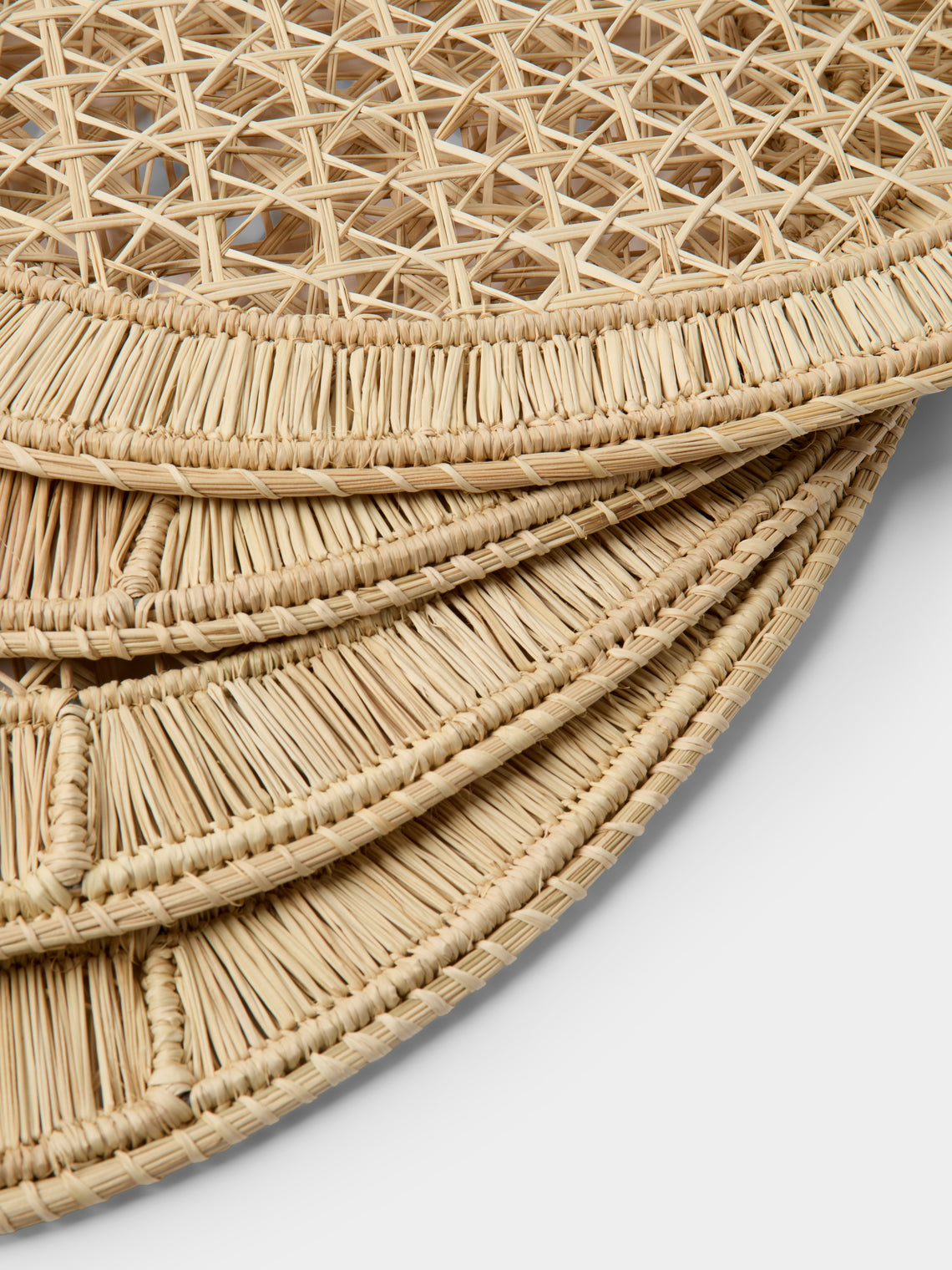 Artesanías del Atlántico - | Set of 4 | Mimbre Handwoven Palm Oval Placemats - Natural - ABASK