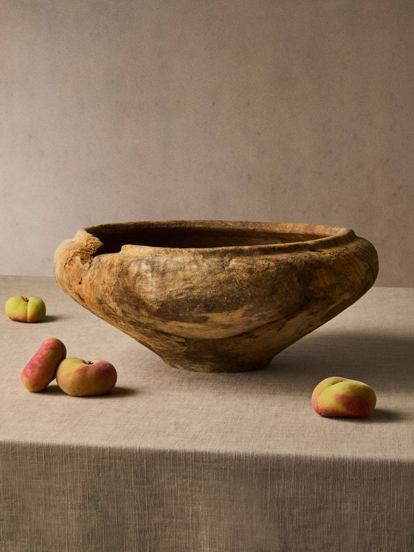 Iida Woodturning - Hand-Turned Earth-Finish Dogwood Bowl - Brown - ABASK