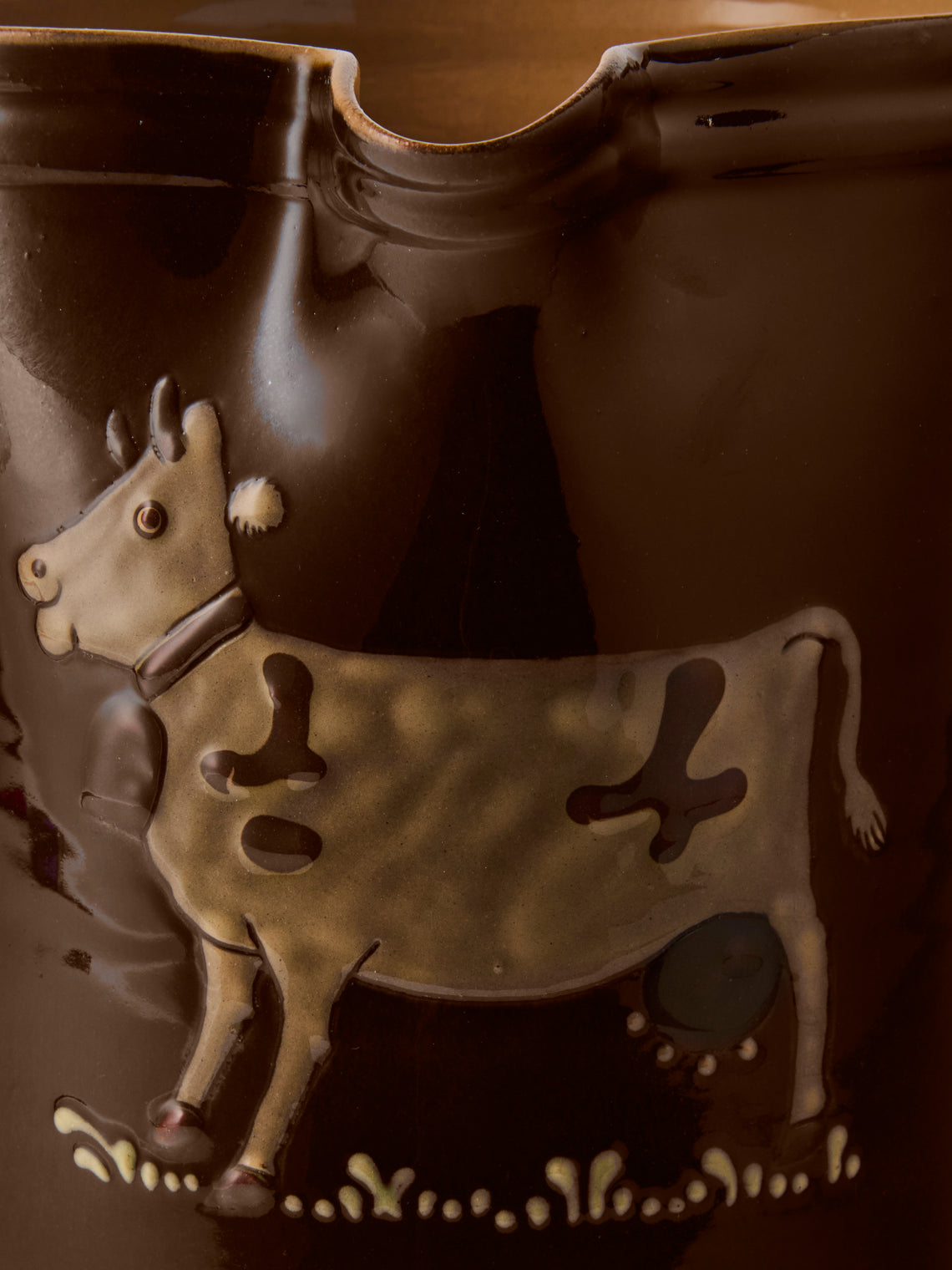 Poterie d’Évires - Cows Hand-Painted Ceramic Straight-Edge Medium Jug - Dark Brown - ABASK