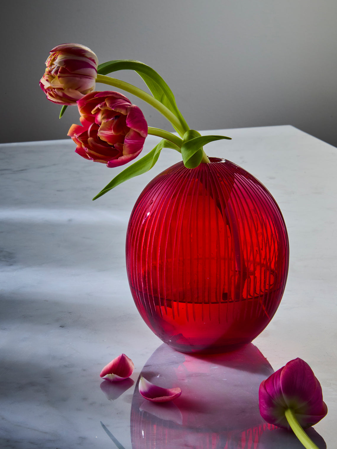 Antique and Vintage - 1960s Murano Glass Bud Vase (5in/13cm) - Red - ABASK
